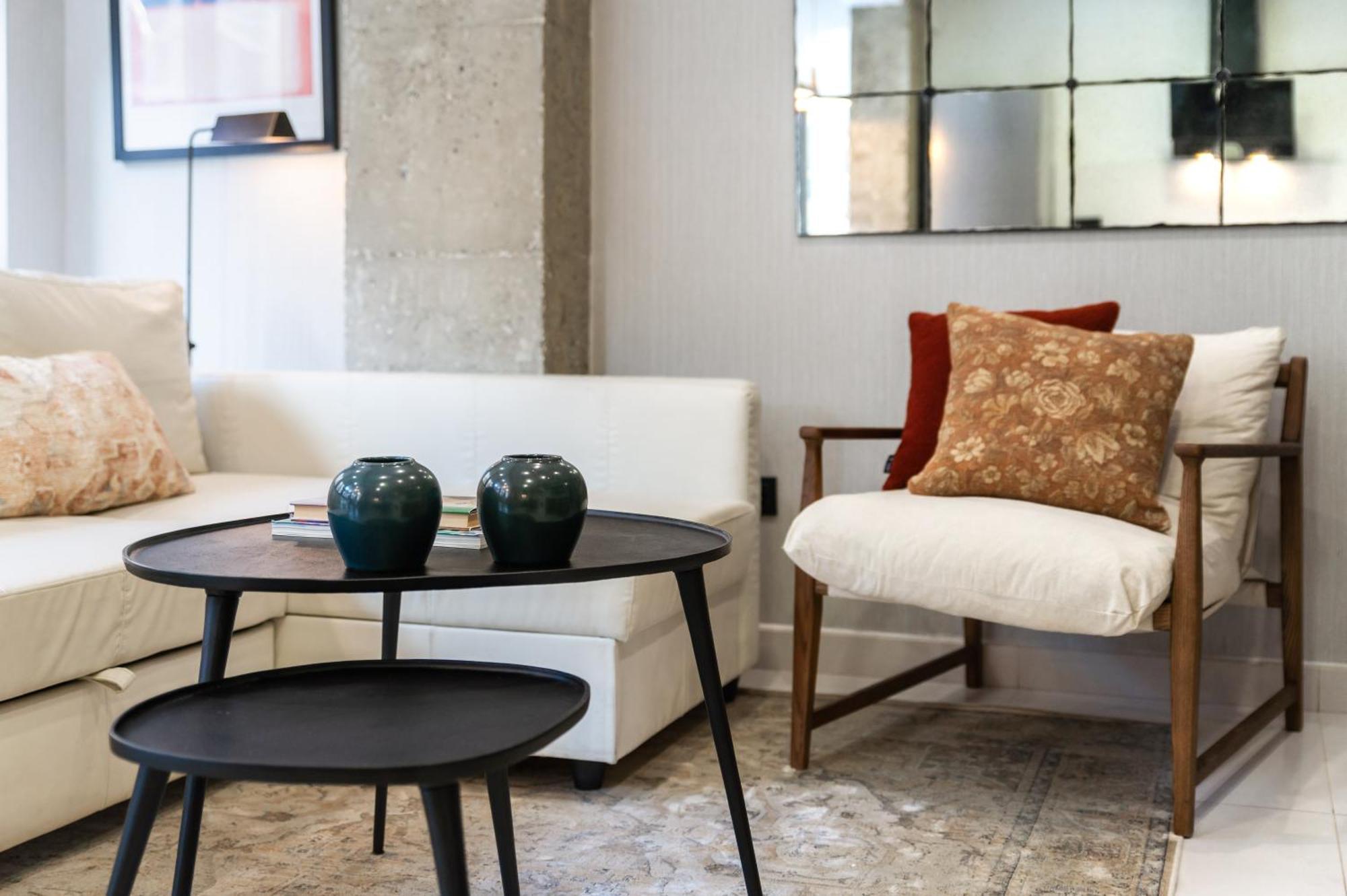 Luxury Apartment Alcazaba By Nagoa Homes Малага Экстерьер фото