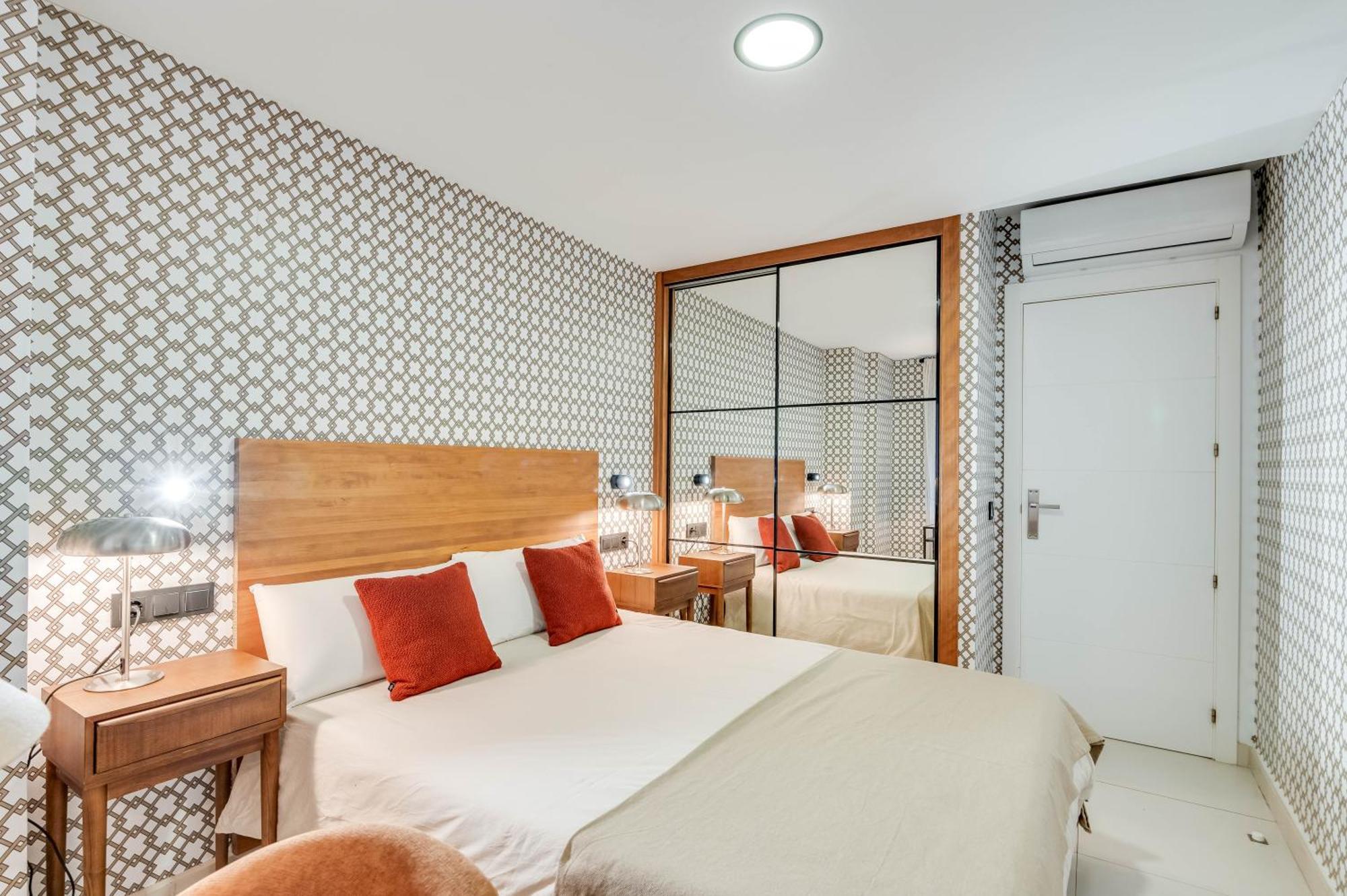 Luxury Apartment Alcazaba By Nagoa Homes Малага Экстерьер фото