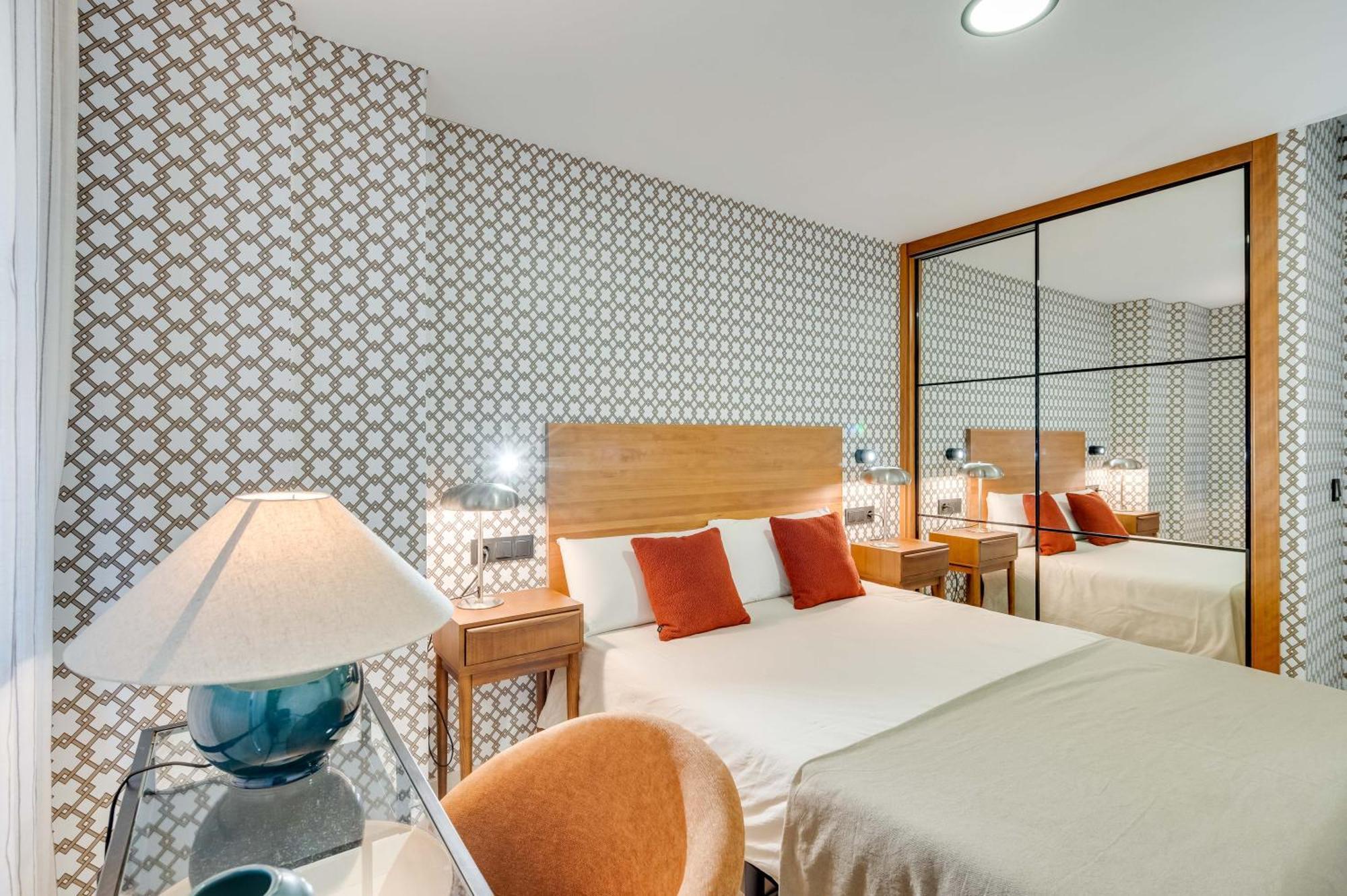 Luxury Apartment Alcazaba By Nagoa Homes Малага Экстерьер фото