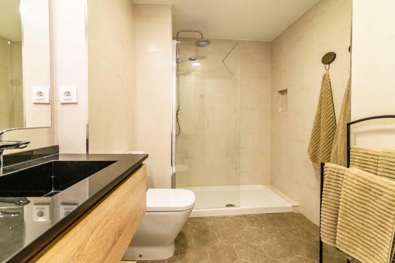 Luxury Apartment Alcazaba By Nagoa Homes Малага Экстерьер фото